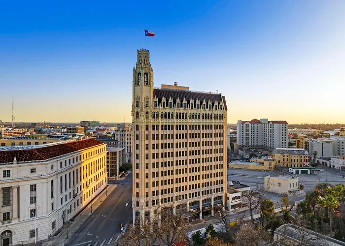 The Emily Morgan Hotel - A Doubletree By Hilton