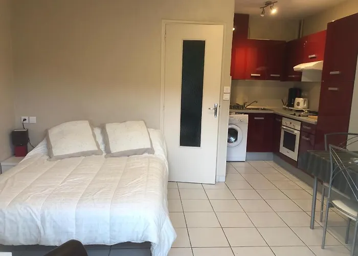 Charmant studio situé à proximité des thermes 30