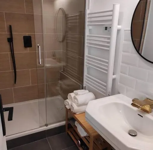 La Cabana Agréable logement avec Jacuzzi/Balnéo