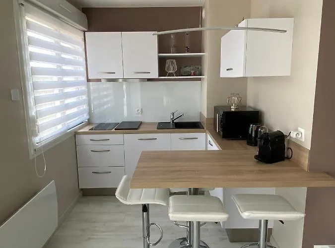 Charmant Studio 25 m2, 900m de la plage