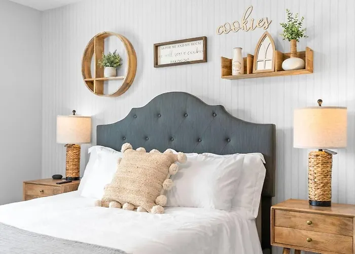 One-Of-A-Kind Smart, Cookie Themed Home For Up To 6