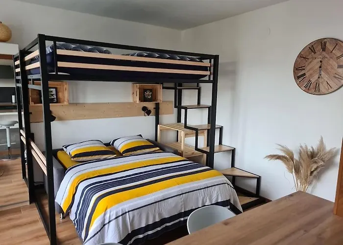 Studio cosy et lumineux bike parking