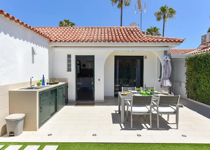 Bungalow With Terrace In Maspalomas Ds50 By Villagrancanaria
