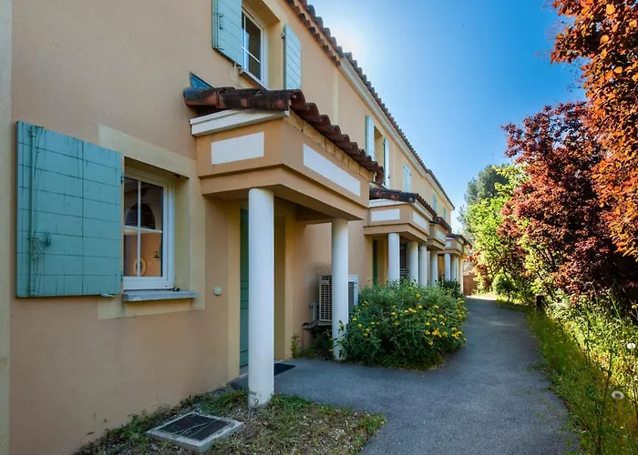 La Cabre d'Or - Duplex avec piscine partagée