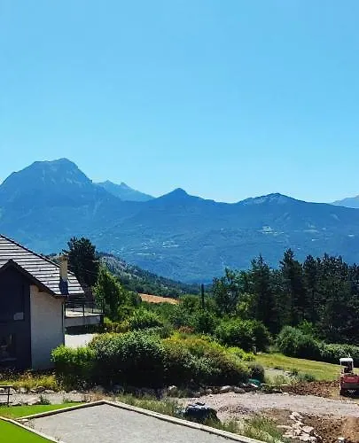 chambre 2 vue lac av piscine