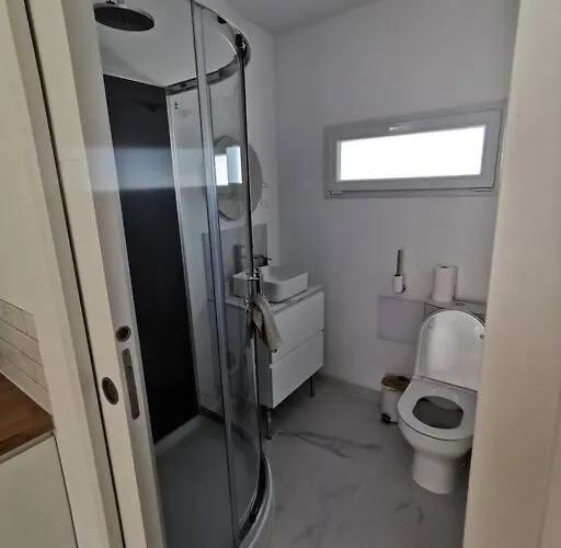 Studio neuf proche Camargue