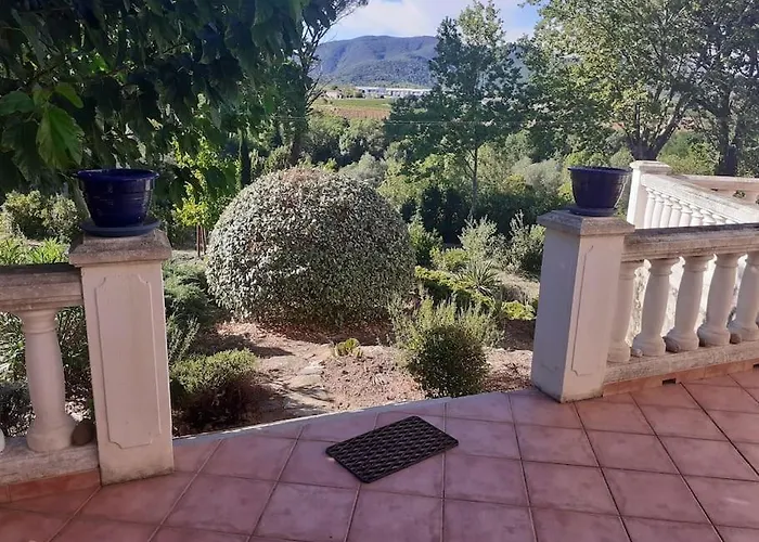 Belle villa entre garrigue et rivière