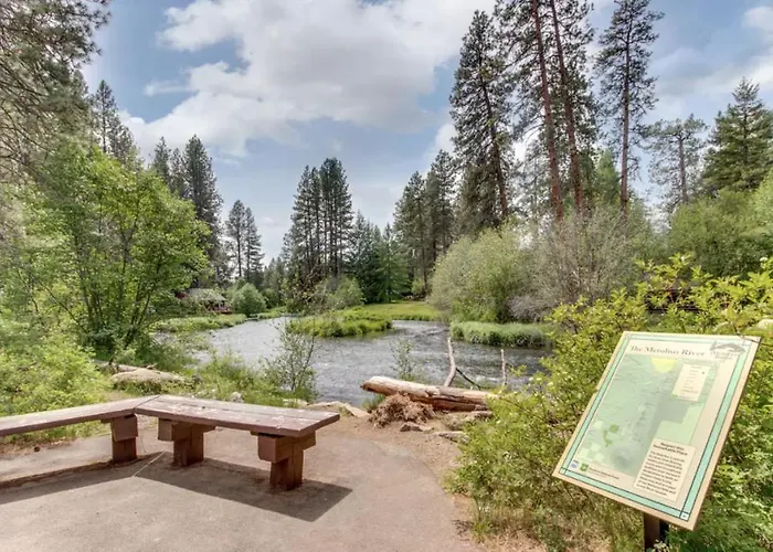 Metolius Cabin
