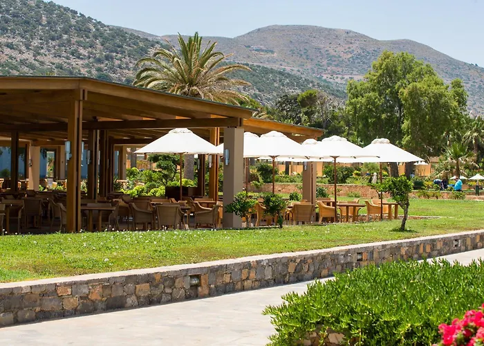 Kernos Beach Hotel & Bungalows