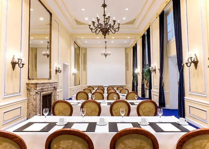 5-Sterne-Hotel: Excelsior Hotel Ernst am Dom