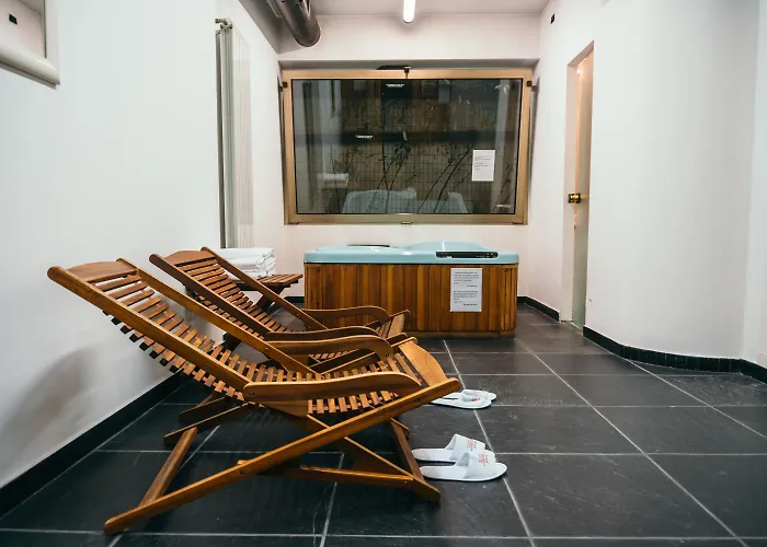 Hotel Jacuzzi: Residence Hotel Torino Uno