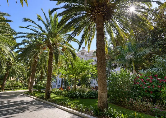 Hotel céntrico: Gran Hotel Miramar Gl