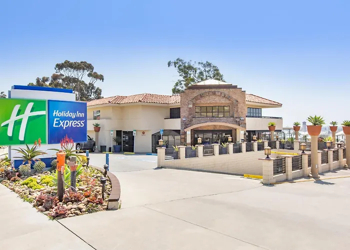 Luxury hotel only: Holiday Inn Express San Diego Airport-Old Town By Ihg