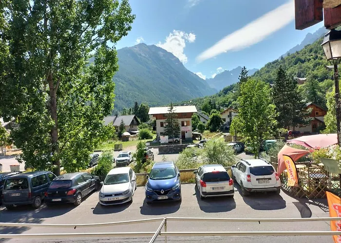 Chambre Triple avec Salle de Bains Privative 2
