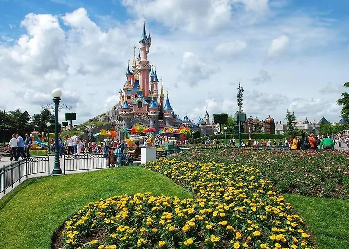 Magnifique appartement entre Disneyland et Paris 3 Chambres