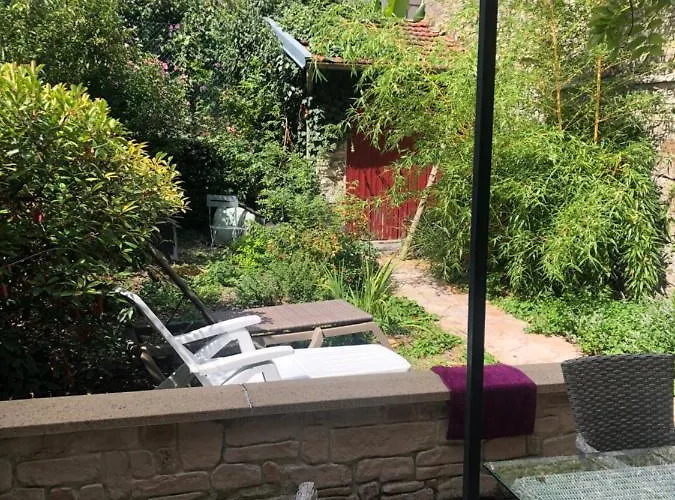 meublé neuf avec jardin