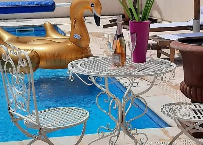 Gite Au fond du jardin