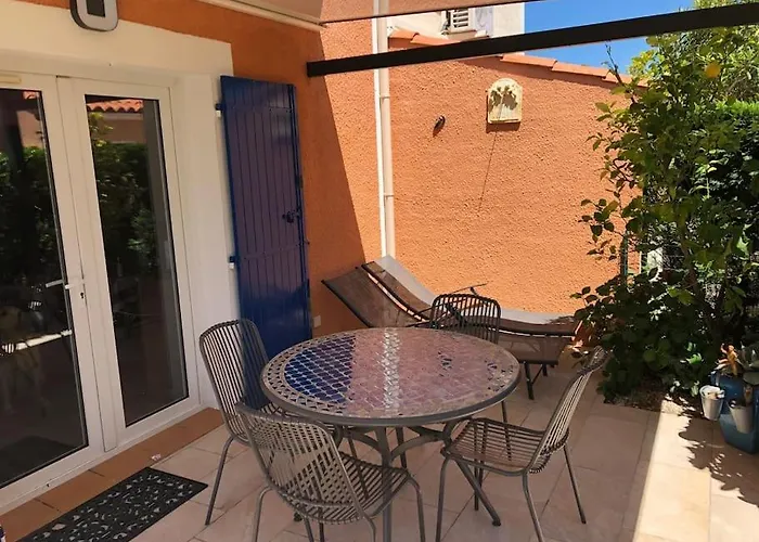 Belle Petite Villa climatisée dans résidence calme