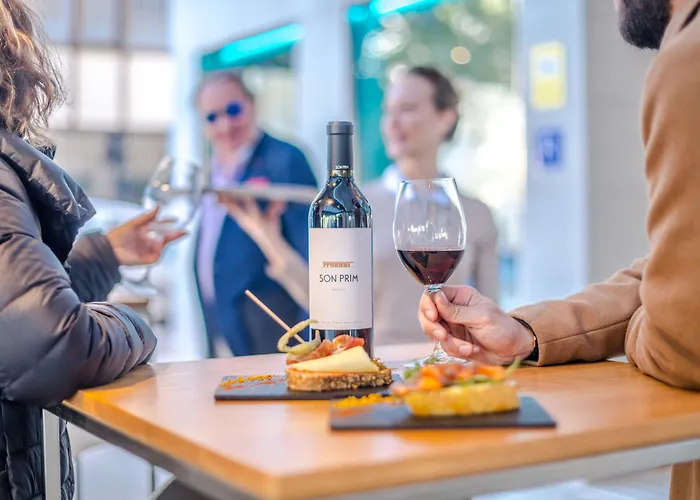 Hotel cerca del aeropuerto: Hotel Saratoga