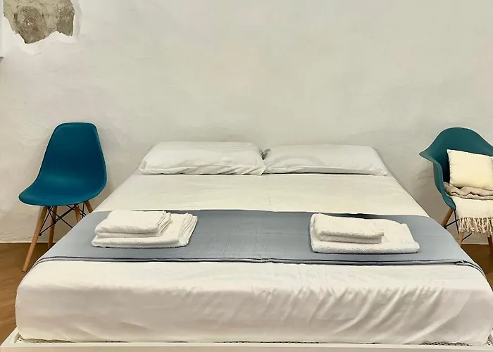 Streiter Rooms
