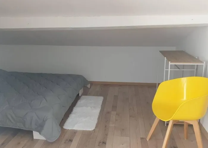 Appartement neuf 100m² clim haut villa