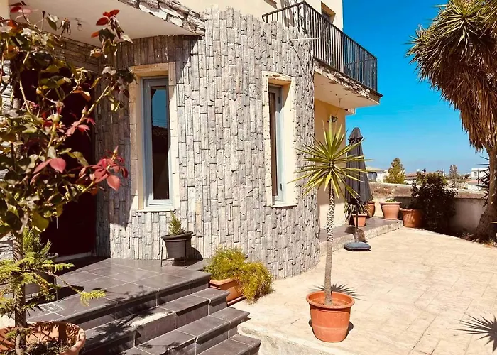 Impeccable 3-Bed Villa In Nicosia