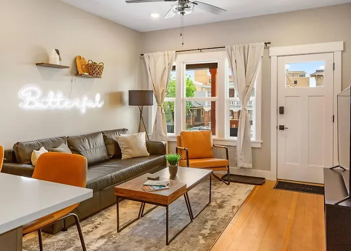 Modern Condo In The Heart Of Uptown Butte - Unit A