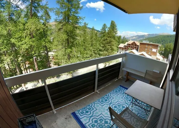 Studio au pied des pistes avec terrasse