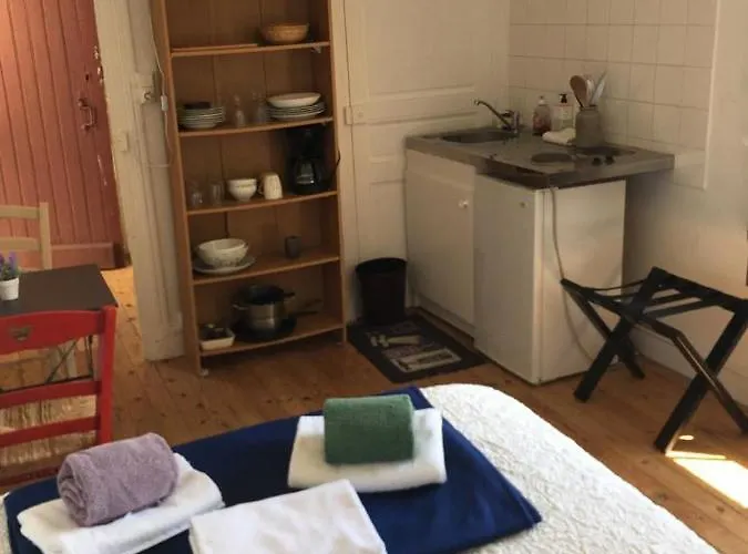 L'Atelier - A Quaint Retreat