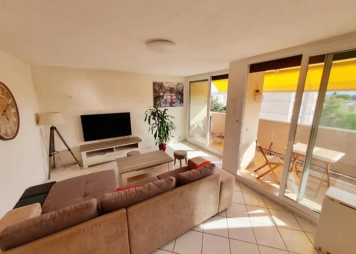 Appartement Avec 3 Chambres 80M2 Plein Sud