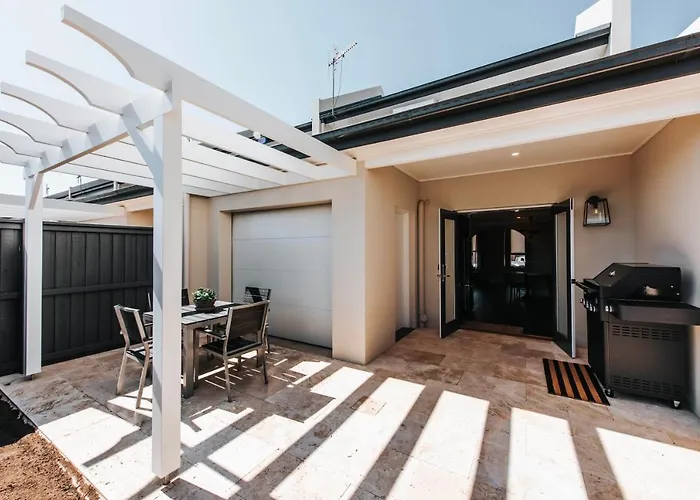 Mckenna Terraces
