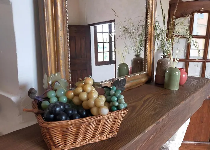 L'Imprévu de Cotignac, Appart' et Duplex au cœur du village
