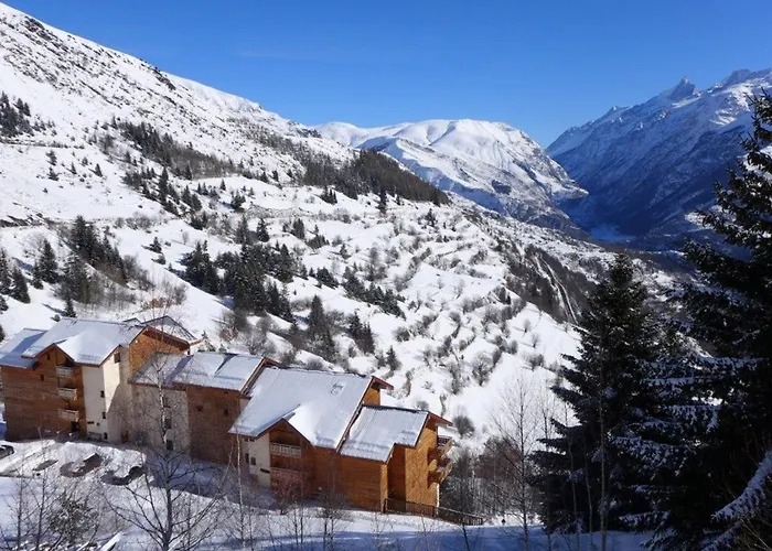 Appartement 6 couchages, rénové, à 400m des pistes, parking gratuit - FR-1-297-48