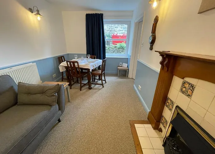 Glanywerydd Cottage