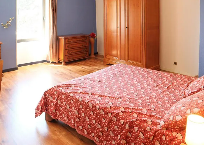 Cozy Home In Rochefort-Du-Gard