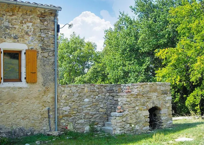 2 Bedroom Gorgeous Home In Dieulefit