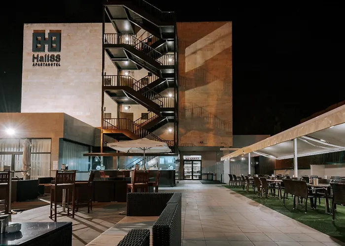 Zenit Aparthotel Hall 88