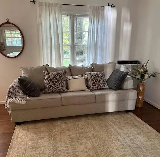 The Mirror Lake Suite