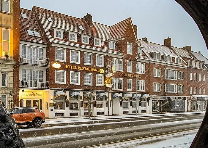 3-Sterne-Hotel: Restaurant Hotel Goldener Adler