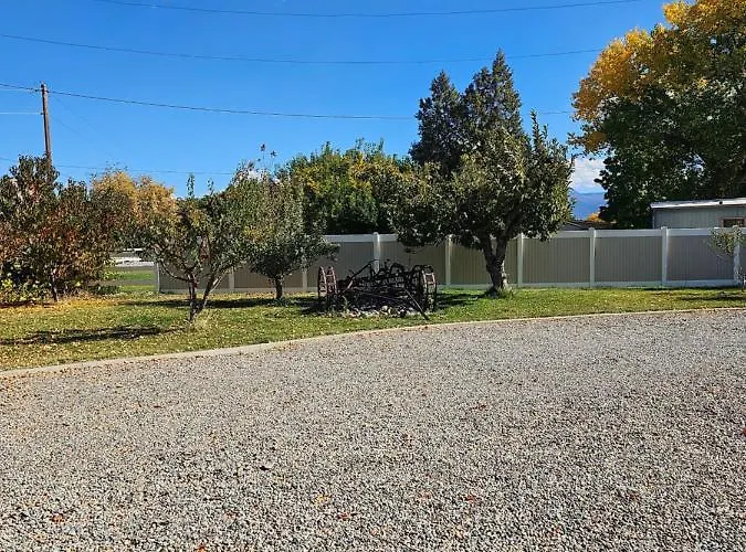 Vacation home: Peaceful, Private And Airy On A 5 Acre Farm