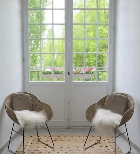Lavilla dorée