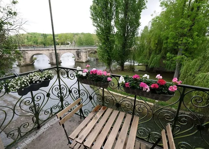 Lavilla dorée