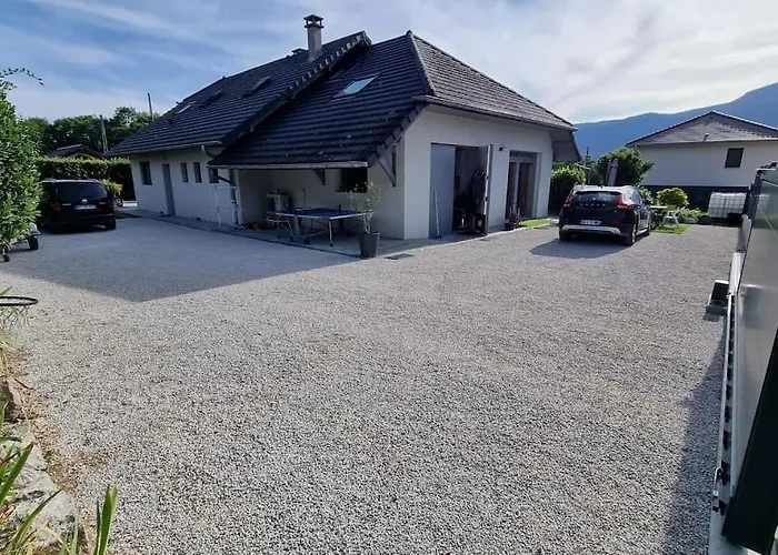 Spacieux T3 neuf au calme proche toutes commodités