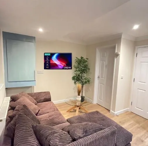 Relaxing Double Rooms In A Beautiful House