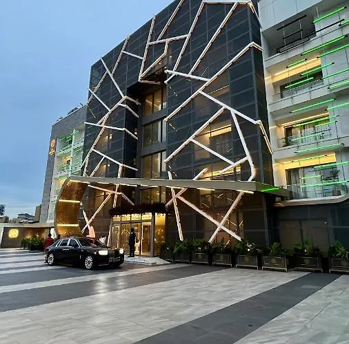 Luxury hotel only: The Delborough Lagos