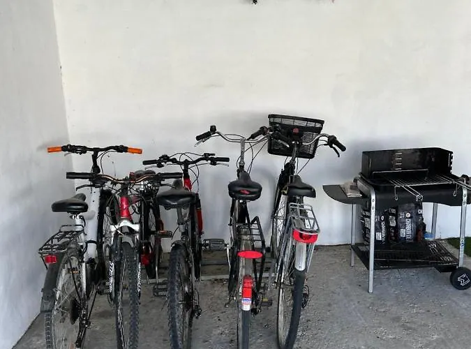 Petite maison au calme, dans une impasse