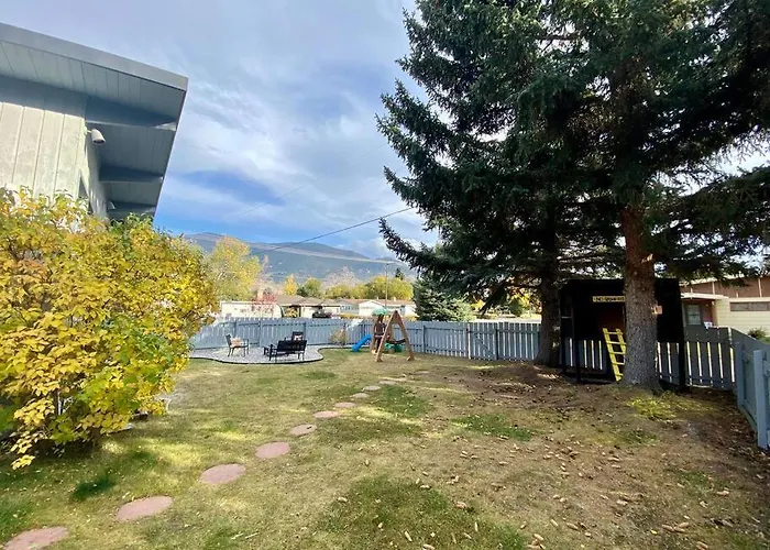 Mid Century Modern Montana Dream Home
