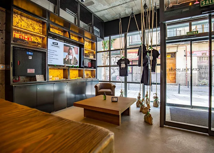 The Hostels Central House Barcelona Gracia