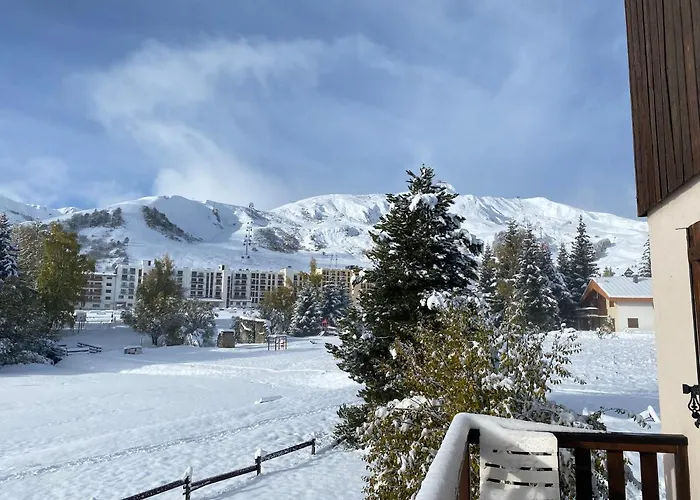 Grand T3- pied des pistes-63 m2-8 personnes