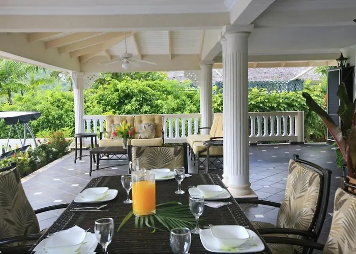 Villa Ashiana - Beautiful 3-Bedroom Villa In Marigot Bay Villa